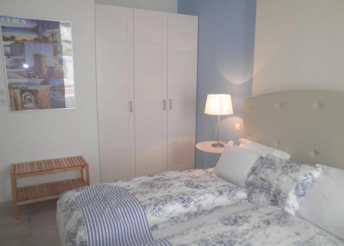 Seafront Studios & Apartments
