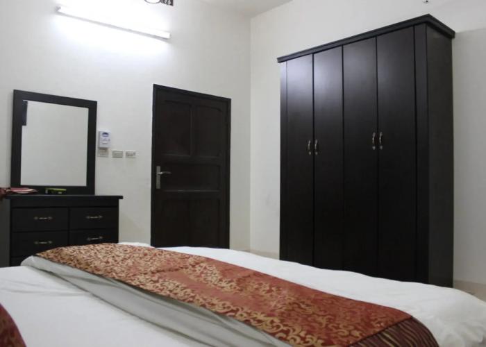 Al Eairy Furnished Apartments Al Baha 4
