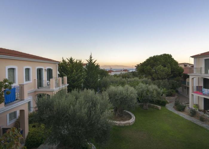 Kyveli Apartments