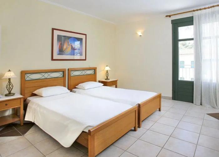 Kyveli Apartments