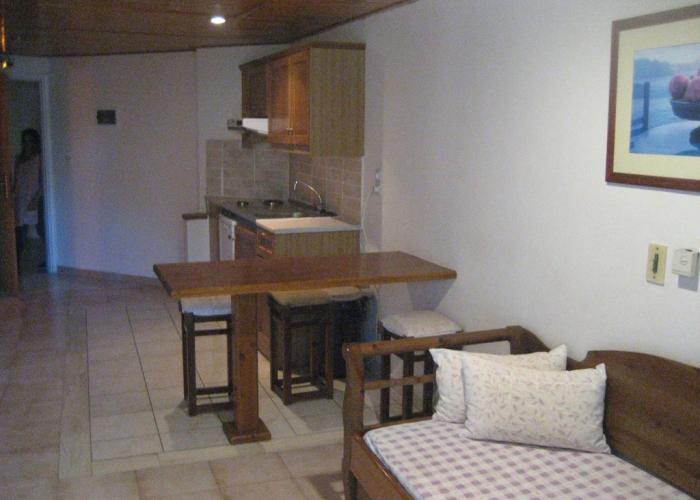 Kyveli Apartments