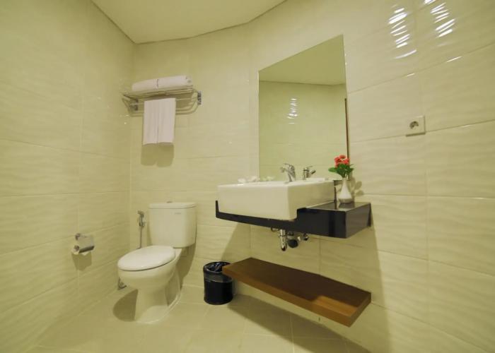 Ozone Hotel Pantai Indah Kapuk