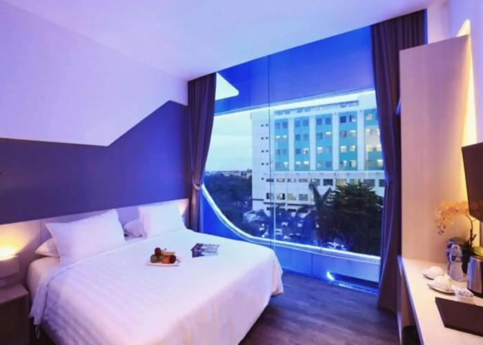 Ozone Hotel Pantai Indah Kapuk