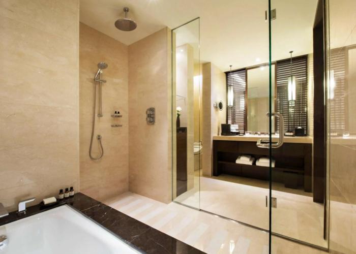 Fairmont Jakarta Hotel