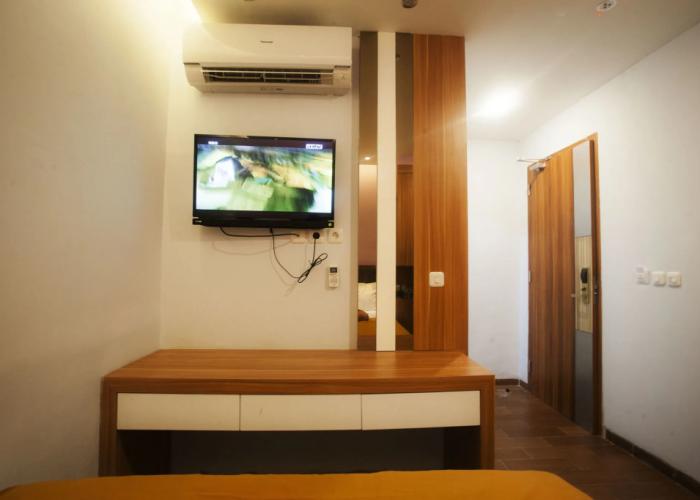 De Green Residence