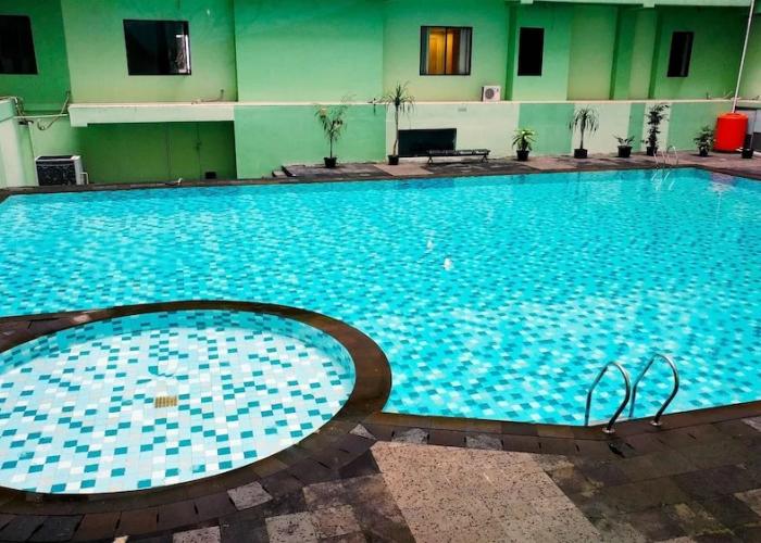 Best Location Menteng Square