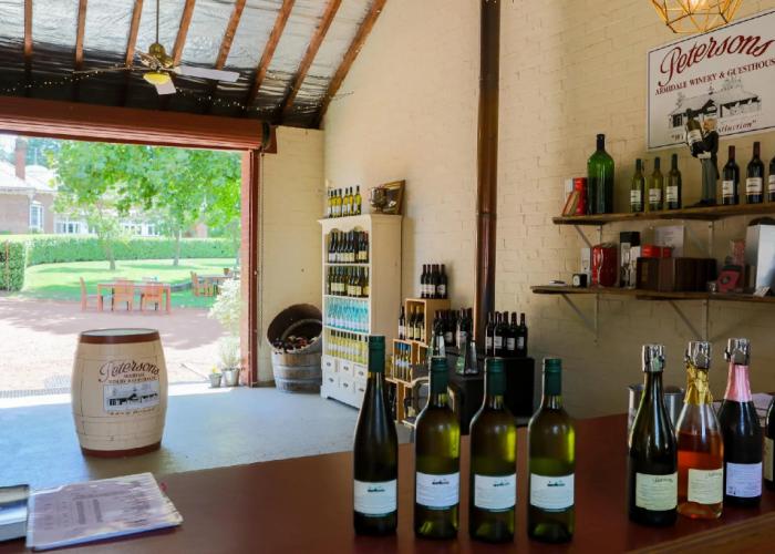 Petersons Armidale Winery & Guesthouse