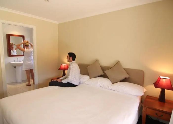 Moore Park Apartments