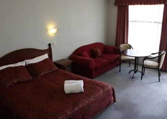 Elite Motor Inn