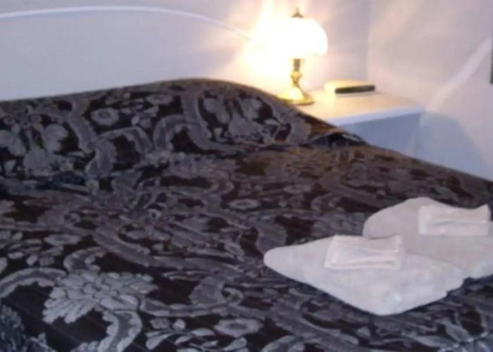 Estelle Kramer Motor Inn