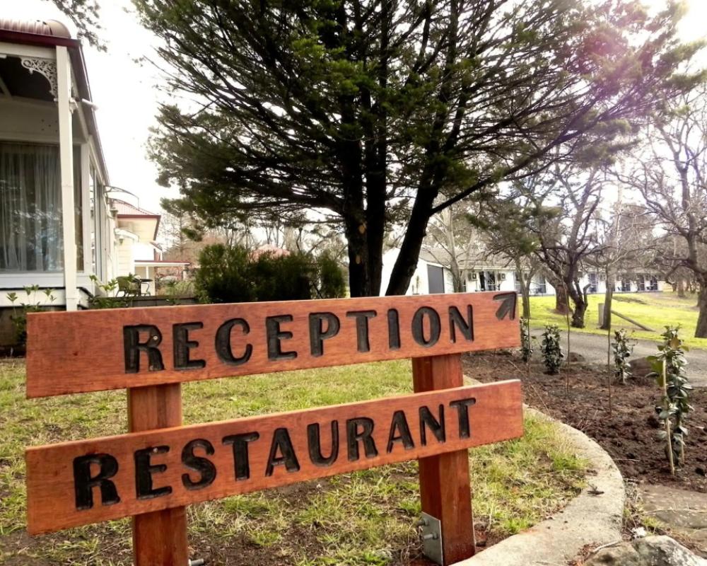 фото Moore Park Inn