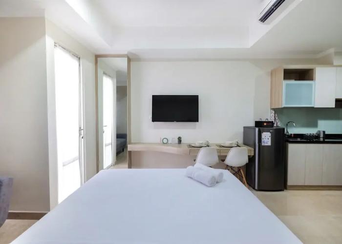 Minimalist Studio Menteng Park Apartment
