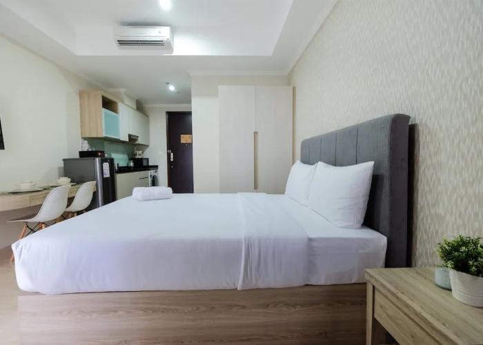Minimalist Studio Menteng Park Apartment