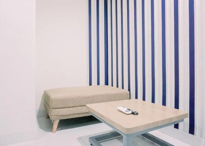 Homey And Warm 1Br At Sentraland Cengkareng Apartment