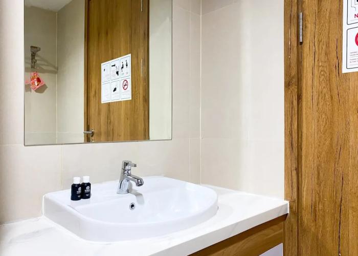 Comfy And Modern Look 1Br Gateway Park Lrt City Bekasi Apartment