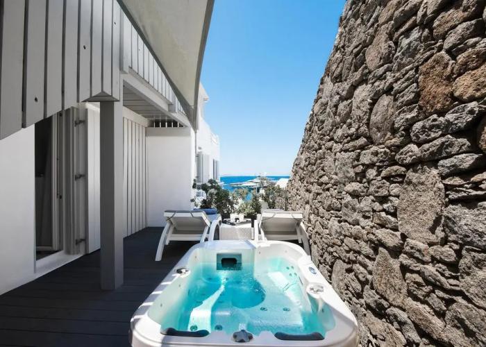 Riva Suites - Adults Only
