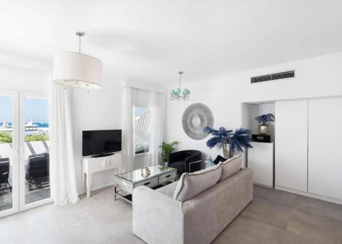 Riva Suites - Adults Only