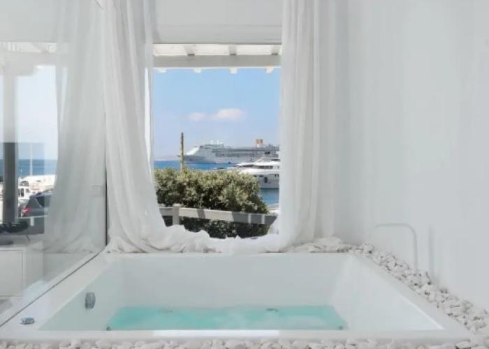 Riva Suites - Adults Only
