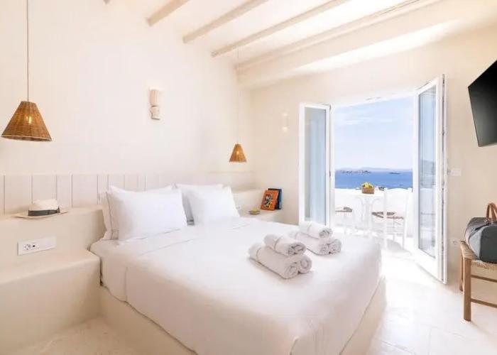 Porto Mykonos Hotel