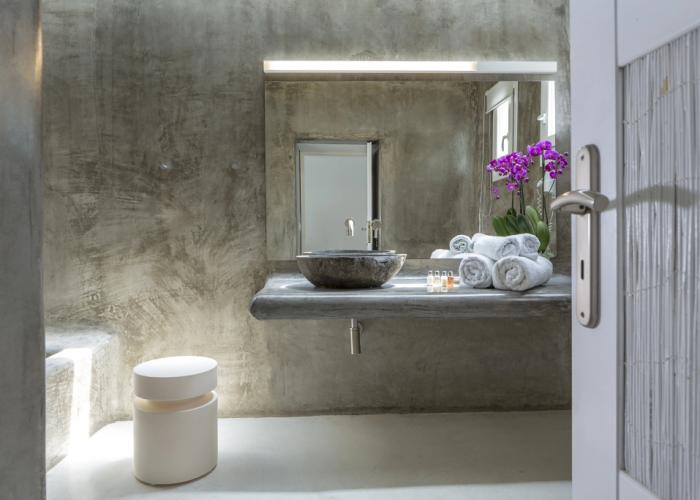 Ostraco Suites
