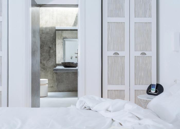 Ostraco Suites
