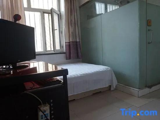 Xuefu E-sports Hotel (Jiamusi University)