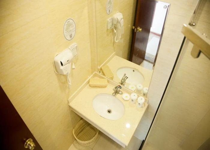 GreenTree Inn Shandong Zoucheng Railway Station Huochang Road Business Hotel