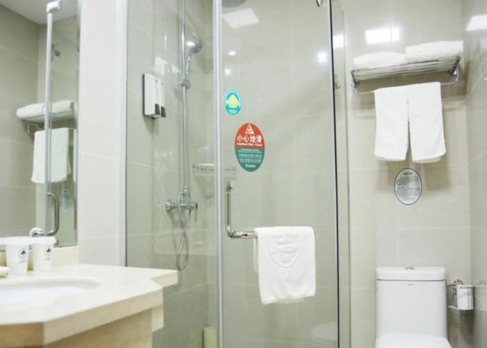 GreenTree Inn Shandong Jining Zoucheng South Yishan Road Experimental Middle School Express Hotel