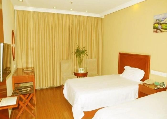 GreenTree Inn Wenshang Baoxiang Temple Express Hotel