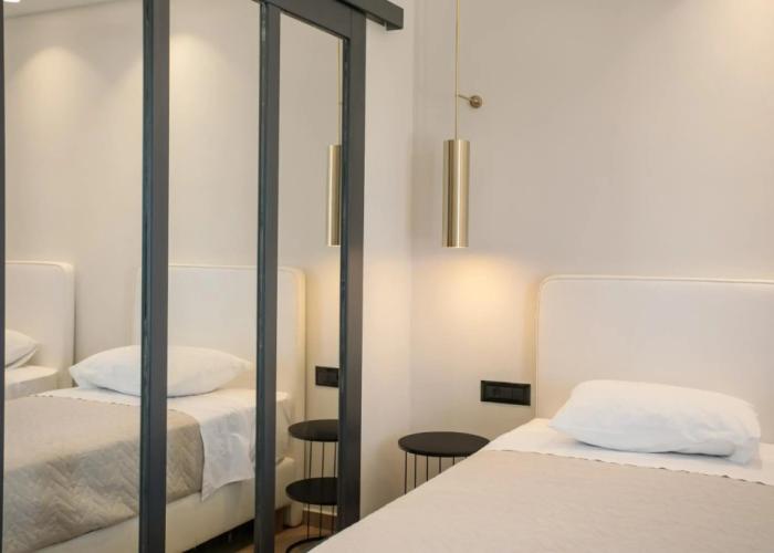 Iphimedeia Apartments & Suites