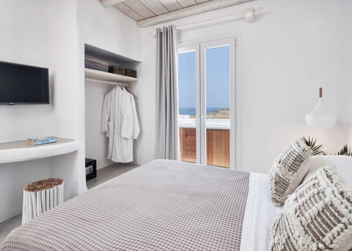 Naxian Utopia Luxury Villas & Suites