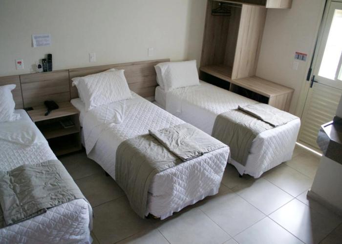 Hotel Dois H