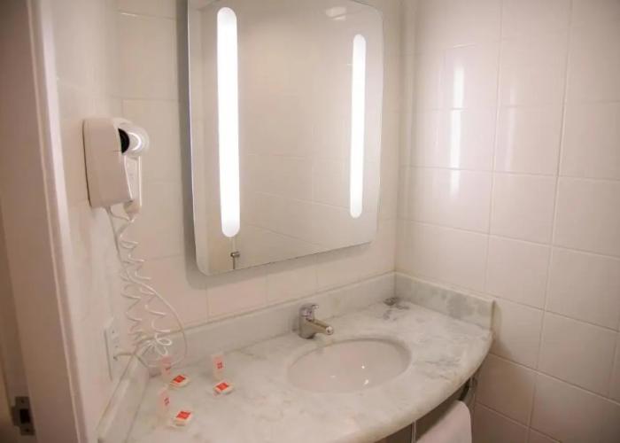 ibis Joinville