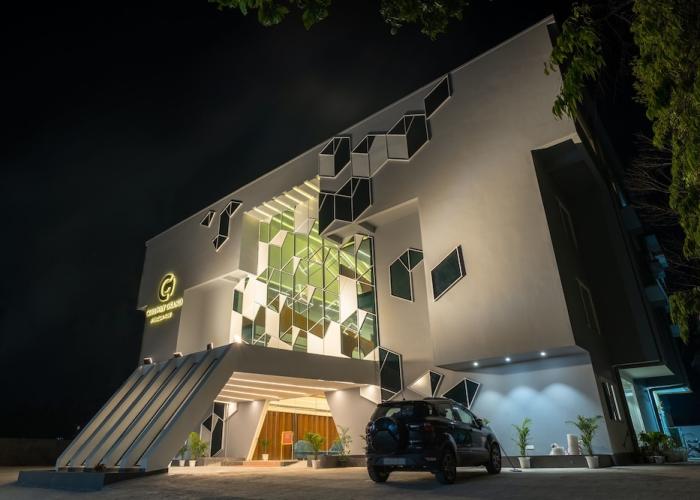 Hotel Clubway Grand
