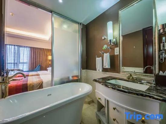 Long You West Lake Hillview International Hotel