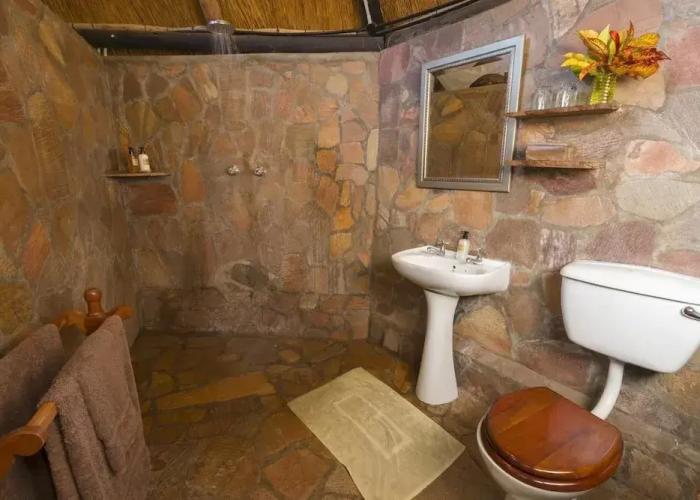 Hornbill Lodge