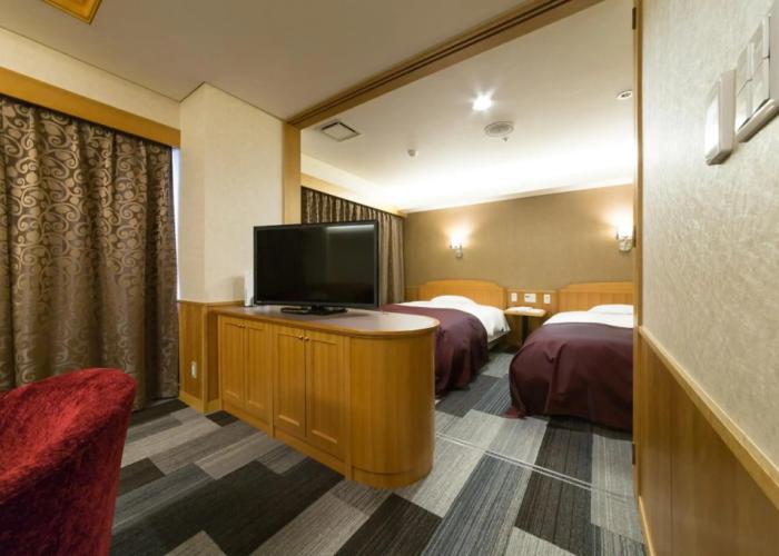 Kochi Pacific Hotel