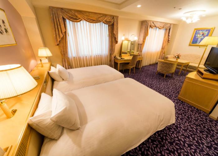 The Crown Palais New Hankyu Kochi