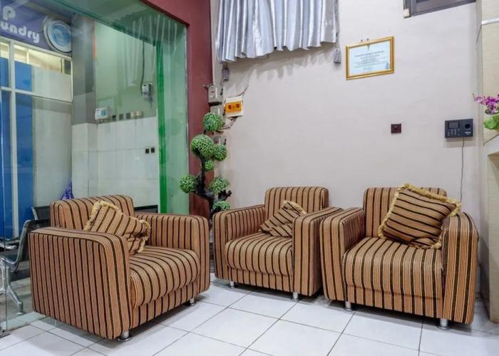 RedDoorz Syariah @ Hotel Wisma Indonesia Kendari
