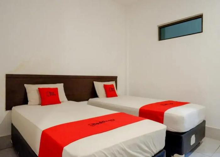 RedDoorz Syariah @ Hotel Wisma Indonesia Kendari