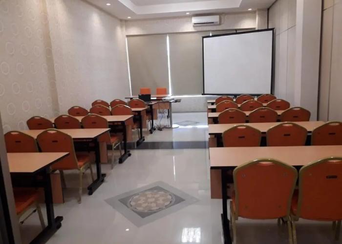 Fortune Front One Hotel Kendari