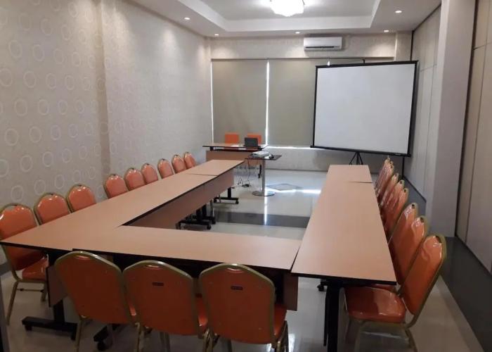 Fortune Front One Hotel Kendari
