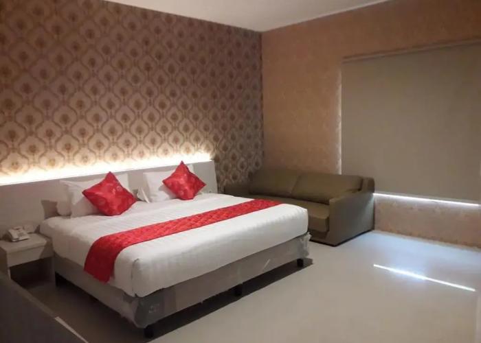 Fortune Front One Hotel Kendari