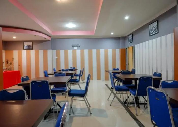 RedDoorz near Citraland Waterpark Kendari