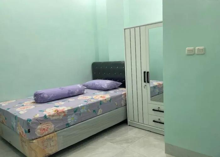 OYO 93664 Homestay Purirano
