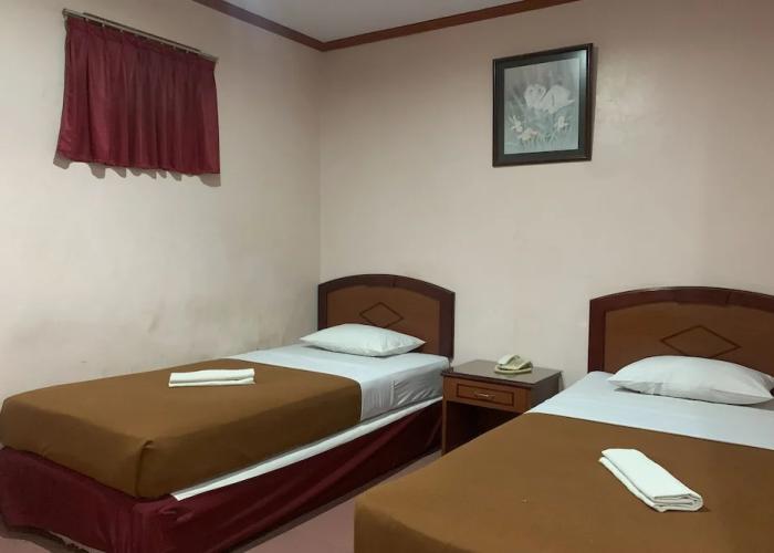 OYO 93650 Pondok Baruga 777 Near Sarewo Musik Studio Kendari