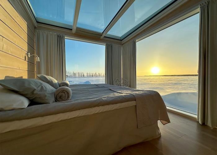 Seaside Glass Villa