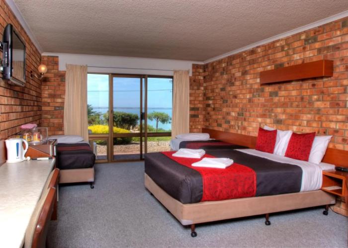 Kangaroo Island Seaside Inn