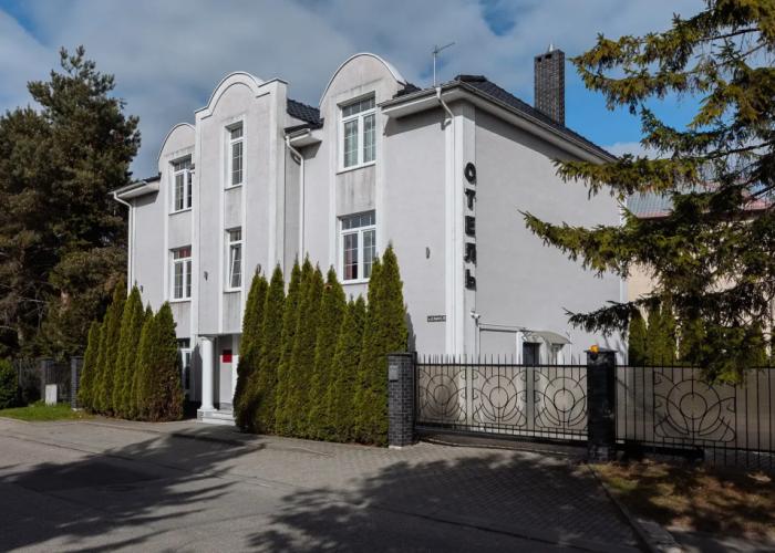 Votre Maison Hotel