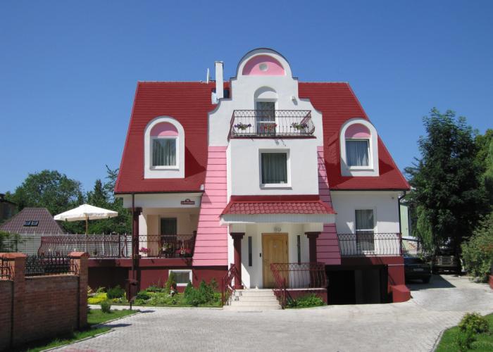 Severin Villa Living Quarters
